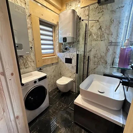 Roomflacja Baltyk سيانوزيتي