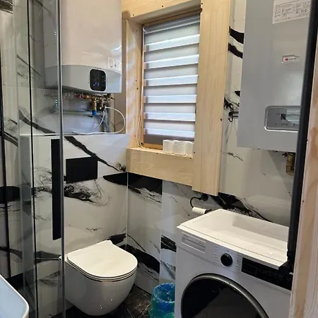 Roomflacja Baltyk * سيانوزيتي